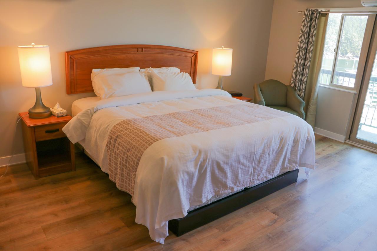 The Waterfront Suites And Marina Nanaimo Kültér fotó